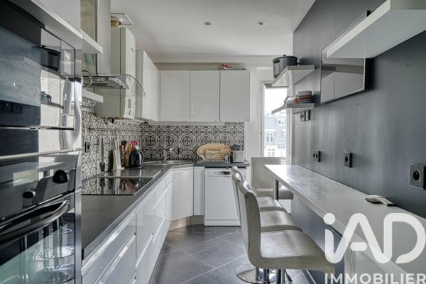 Appartement à vendre 4 pièces 94 m² Paris 8