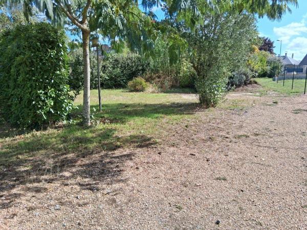 Terrain à Batir à vendre à Andard dans le Maine-et-Loire (49800), ref : 49039-1080
