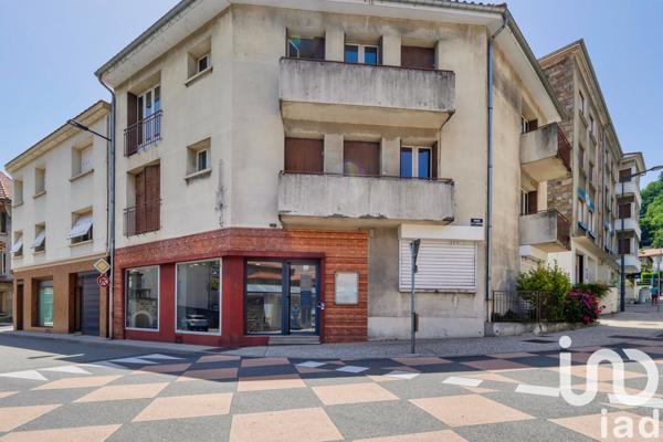 Building for sale 367 m² Le Cheylard