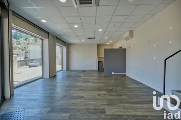 Building for sale 367 m² Le Cheylard