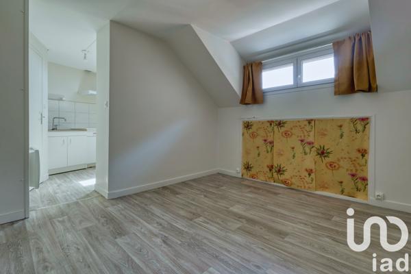 Building for sale 367 m² Le Cheylard