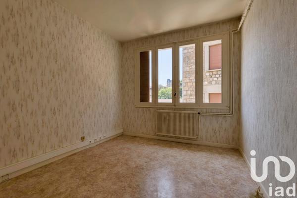 Building for sale 367 m² Le Cheylard