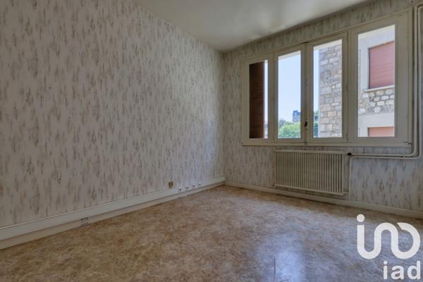 Building for sale 367 m² Le Cheylard