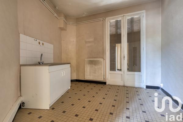 Building for sale 367 m² Le Cheylard