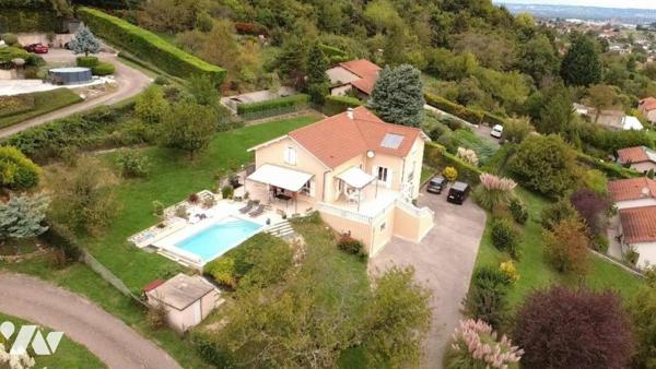 ALBIGNY SUR SAÔNE VILLA 7 pièces 213m² hab 2414m² terrain