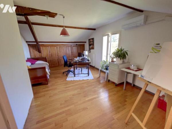 ALBIGNY SUR SAÔNE VILLA 7 pièces 213m² hab 2414m² terrain