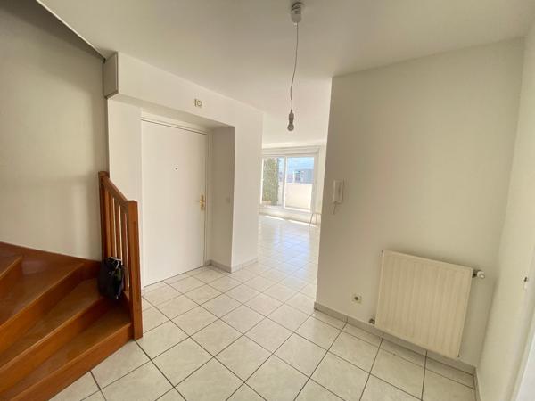 Appartement · Location Grenoble (38000) 5 pièces · 113m²