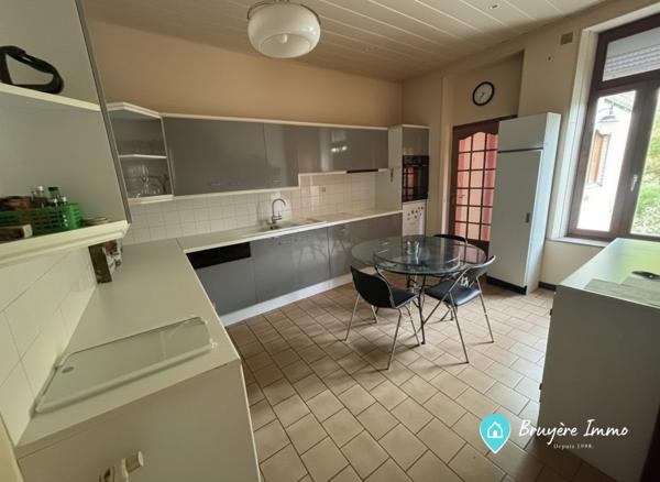 Maison mitoyenne 1 côté à vendre, 5 pièces - Hirson 02500