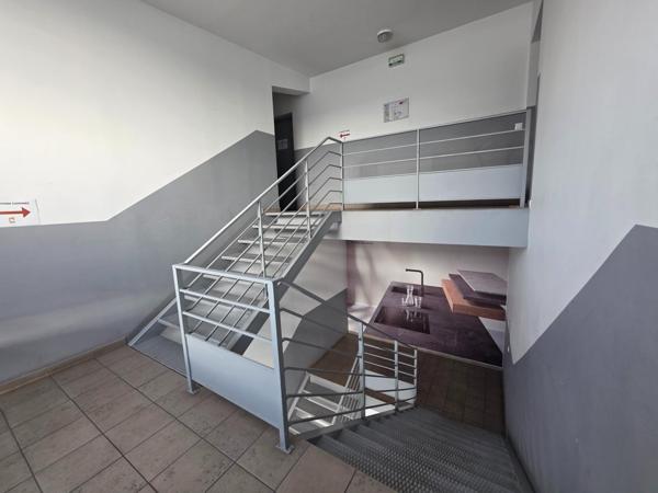 Bureaux de 172² au 1er étage à ACHERES