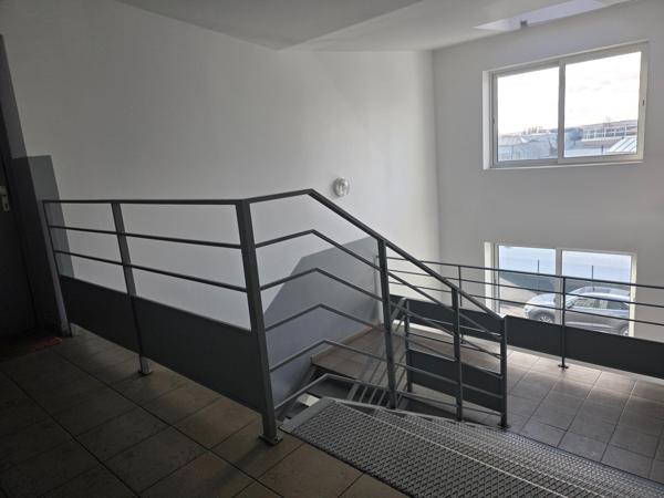 Bureaux de 172² au 1er étage à ACHERES