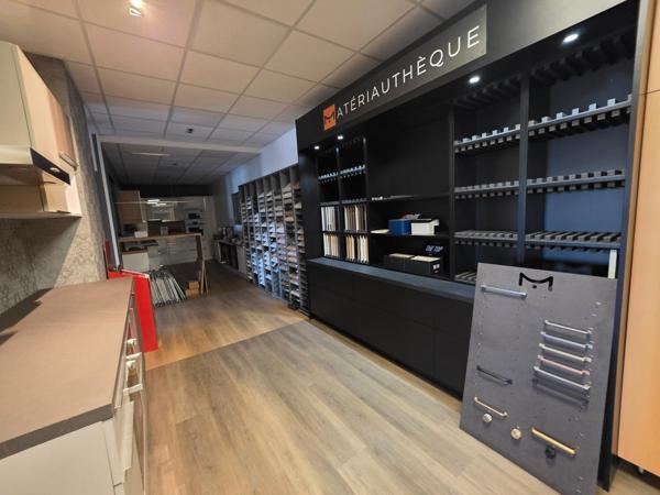 Bureaux de 172² au 1er étage à ACHERES