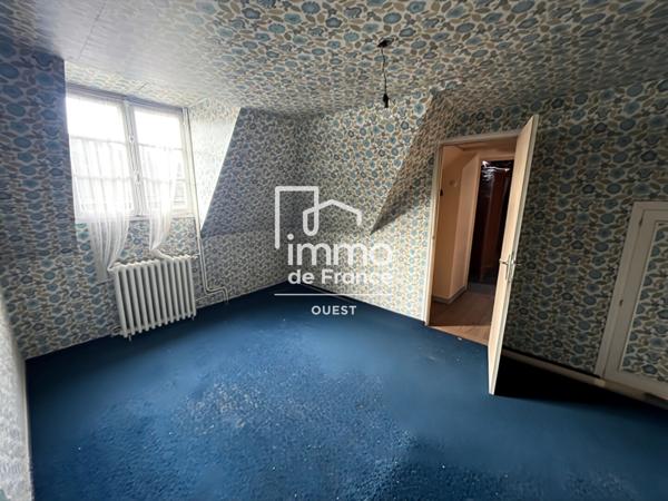 Maison Ambrieres Les Vallées 6 pièce(s) 125 m2