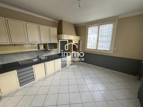 Maison Ambrieres Les Vallées 6 pièce(s) 125 m2