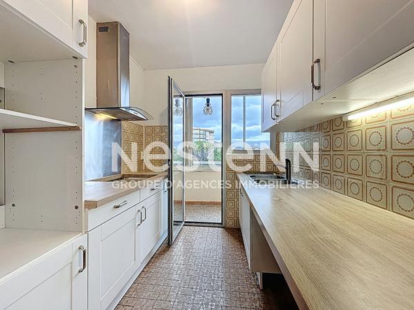 EXCLUSIVITE MANDELIEU 3P dernier étage expo SUD - parking et cave