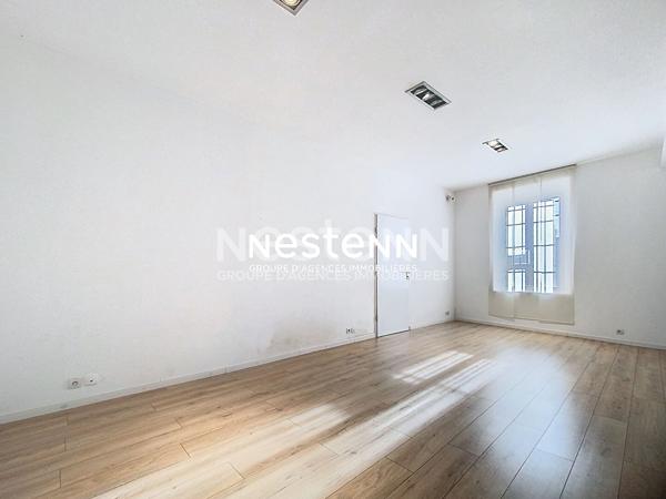 VALLAURIS- EMPLACEMENT N°1 - CENTRE VILLE-APPARTEMENTS- LOCAL COMMERCIAL-130M2