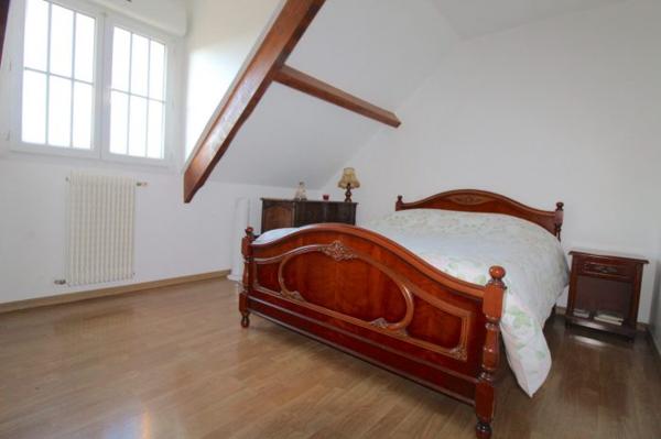 Maison traditionnelle Champigny-sur-Marne 100 m²