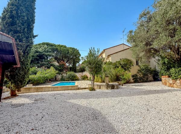 À Fréjus, quartier prisé de la Tour de Mare