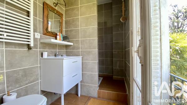 Maison à vendre 7 pièces 145,59 m² Bois-Colombes