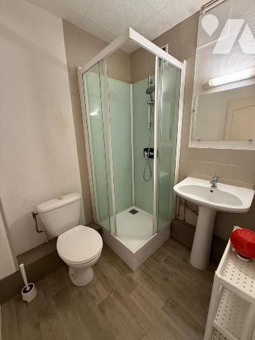 T1 lumineux en rez-de-chaussée avec rénovation énergétique complète déjà financée