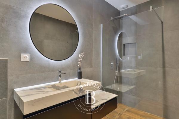 Limonest, Maison 4 Chambres -  275 m² à vendre