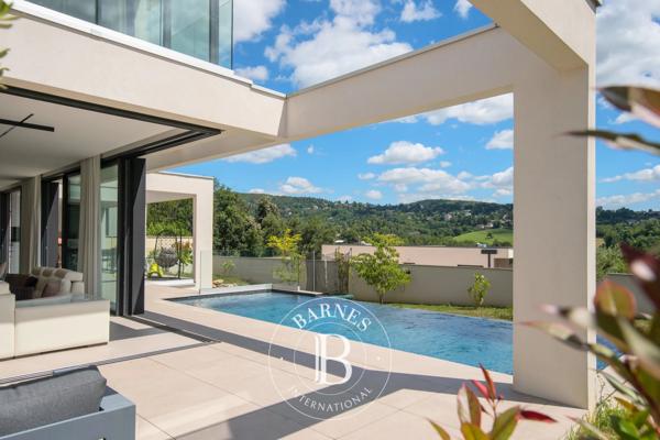 Limonest, Maison 4 Chambres -  275 m² à vendre