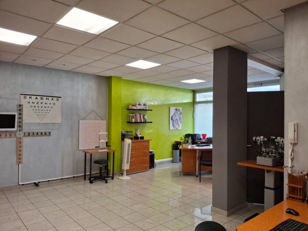 Local commercial polyvalent – Résidence Couronne de Gigny