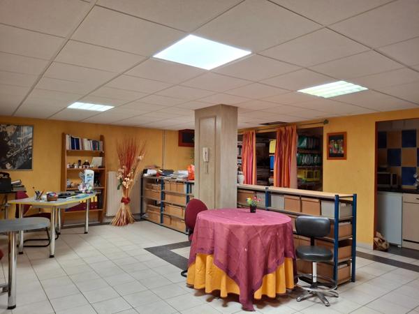 Local commercial polyvalent – Résidence Couronne de Gigny