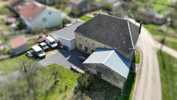 BELLE DEMEURE DE CARACTERE AVEC UNE ÂME