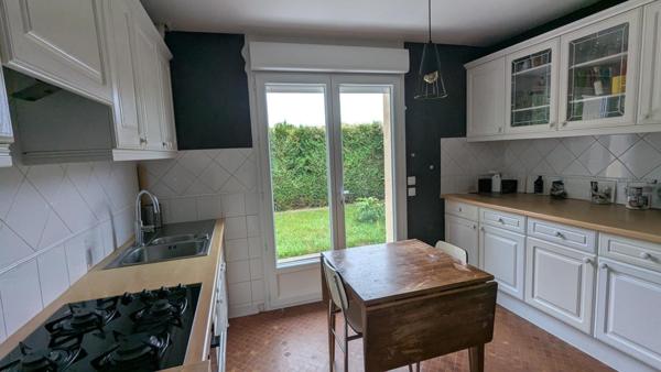 Maison à MANTES-LA-VILLE, 78711 - 8 pièces 174m²