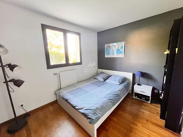 Maison Vaureal 8 pièce(s) 154 m2 €479 000 ** - Référence 2157