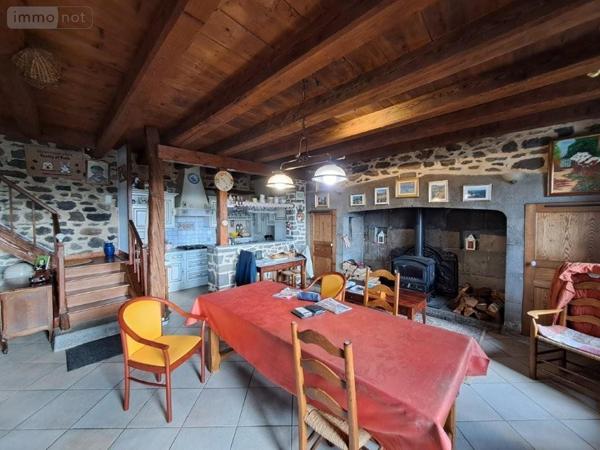 Maison à vendre à Neuvéglise-sur-Truyère dans le Cantal (15260), ref : 044/1262