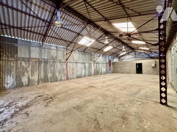 Bâtiment de 360 m2