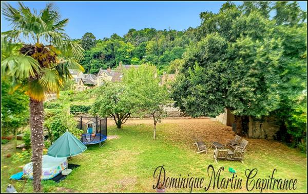 Maison à vendre 10 pièces (72)-218m²-P8- bord de Loir- cave- dépendances