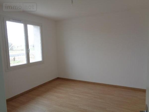 Maison individuelle à louer à Saint-Germain-du-Plain en Saône-et-Loire (71370), ref : STG-L1