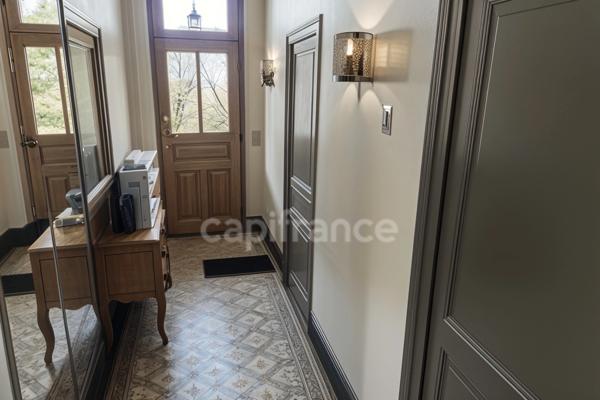 Maison à vendre CHAMPS SUR YONNE (89) Magnifique propriété de 272 m² 6 Chambres Piscine Terrain de 4800 m2