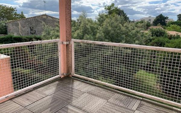 Appartement à louer    2 pièces •  Gradignan