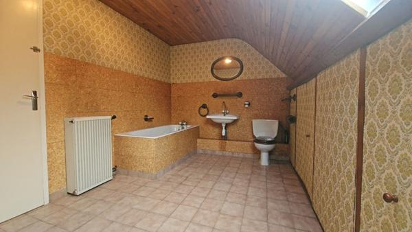 Maison de famille spacieuse, vie de plain-pied, à vendre à Donges - 6 pièces, 4 chambres, salles de jeux aux portes de SAINT-NAZAIRE / MONTOIR DE BRETAGNE