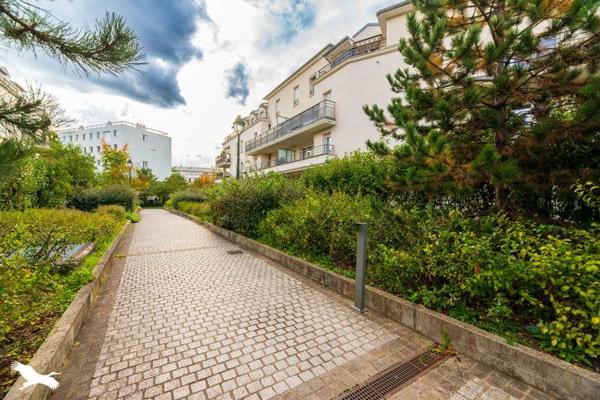 Appartement à vendre |  Soisy-sous-Montmorency |  2 pièces | 45 m²