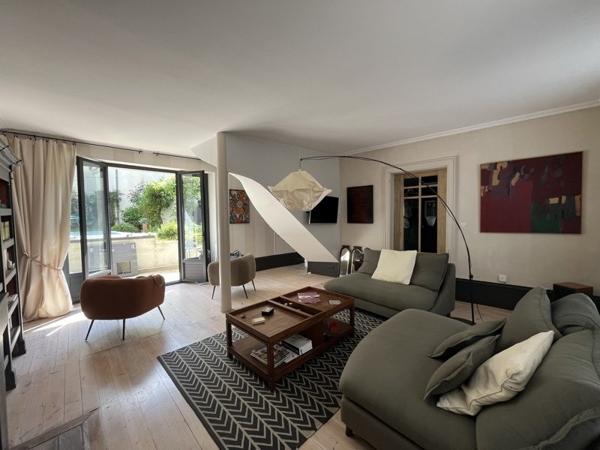 Maison à vendre |  Marans |  8 pièces | 206 m²