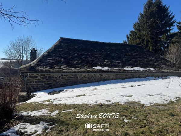 Ferme en pierres pleine de charme – grange, jardin
