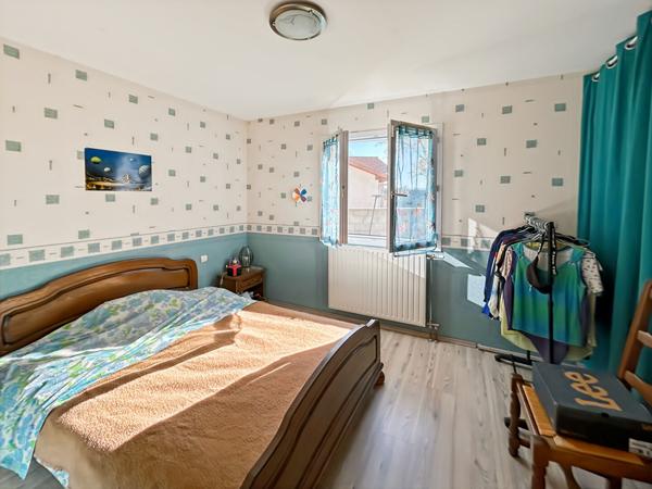 Maison de Plain pied à Vendre Mably 4 pièce(s) 102 m2