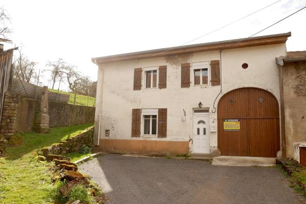 MAISON SUR 10,60 ARES DE TERRAIN