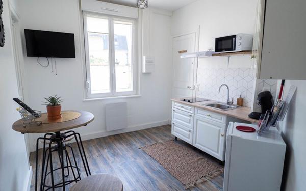 Immeuble à vendre    6 pièces • 60 m2 Reims