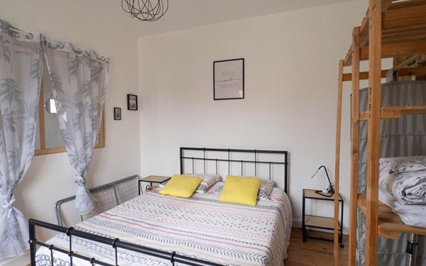 Immeuble à vendre    6 pièces • 60 m2 Reims