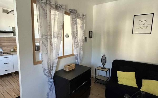 Immeuble à vendre    6 pièces • 60 m2 Reims