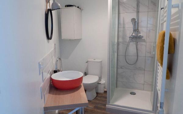 Immeuble à vendre    6 pièces • 60 m2 Reims