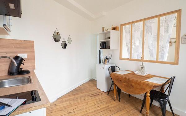 Immeuble à vendre    6 pièces • 60 m2 Reims