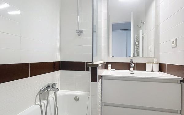 Appartement à vendre    2 pièces • 27,82 m2 Saint-Raphaël