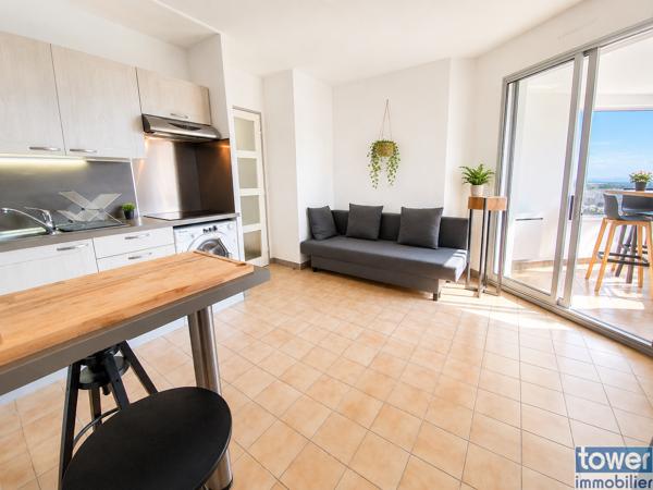 Appartement
                                                                                                                                                                                                                                                                                                                        1 pièce(s)                                                                                                                                                                                                          2 chambre(s)                                                                                                                                                                                                          32  m²