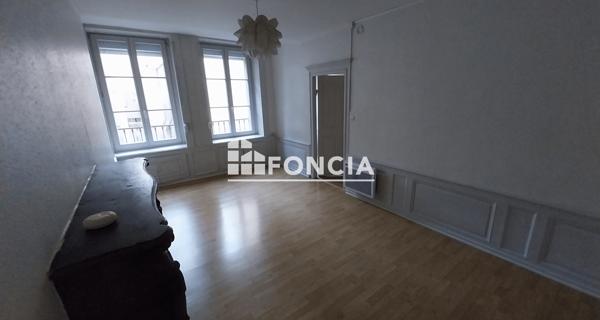 Location Studio 38 m² - Besançon 25000